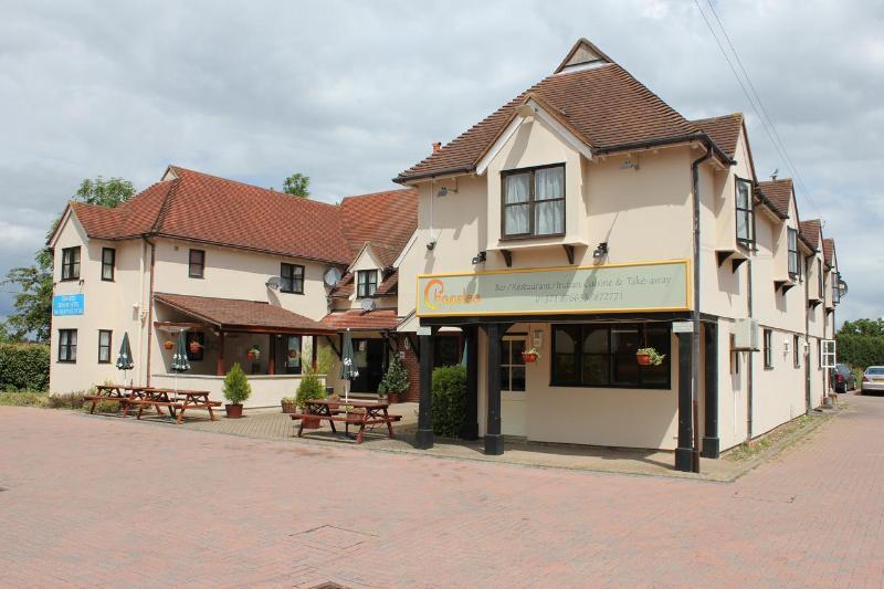 Stansted Skyline Hotel Great Dunmow Zewnętrze zdjęcie